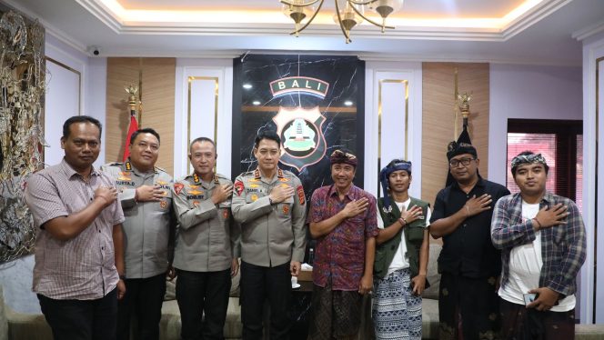 
					Kapolda Bali Menerima Audiensi dari Yayasan Rumah Kebangsaan dan Kebhinekaan.
