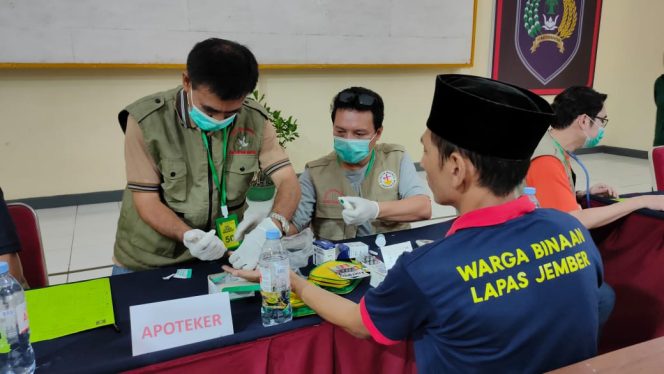 
					Lapas Jember Kolaborasi dengan GBI Berikan Layanan Kesehatan Gratis Bagi WBP