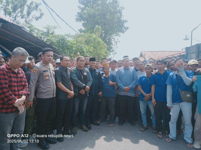 
					Komisi I dan II DPRD Kab. Tangerang dan Disnaker Provinsi Banten Fasilitasi Pertemuan PT BSM dan Karyawan untuk Mencapai Mufakat