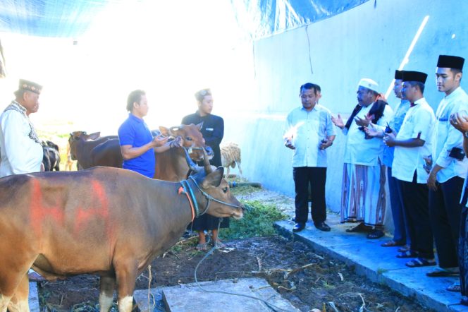 
					Lapas Banyuwangi Dapatkan 17 Hewan Qurban untuk Dibagikan ke Warga Binaan