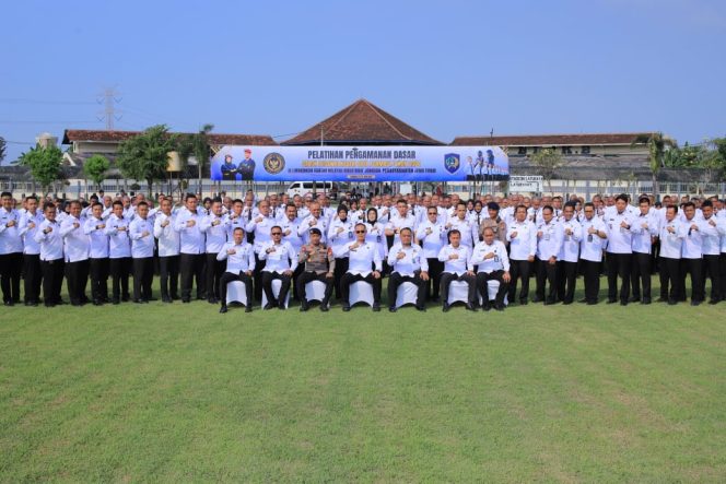 
					Kalapas Jember Hadiri Pembukaan Orientasi CASN Pemasyarakatan Jawa Timur