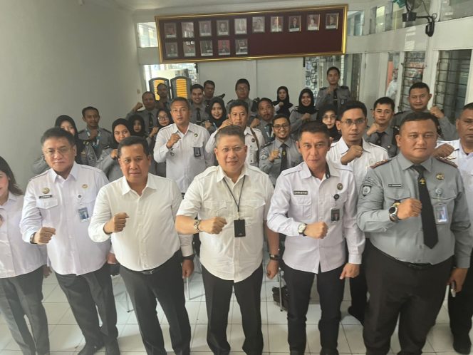 
					Kalapas Jember Hadiri Singkronisasi RUU Pemindahan Narapidana Antarnegara.