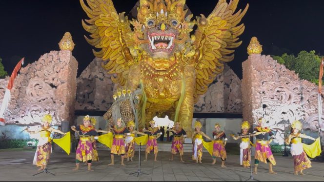 
					Gemparkan Panggung Taman Bung Karno, Lapas Singaraja Tampilkan Budaya Seni Warga Binaan