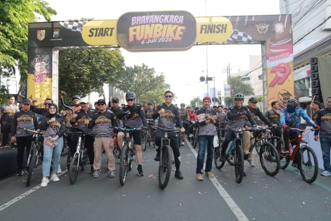 
					Kalapas Jember Ikuti Bhayangkara Fun Bike
