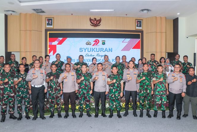 
					Sinergitas TNI-Polri, Danrem dan Dandim Hadiri Syukuran Hari Bhayangkara ke-79 di Mapolres Metro Tangerang Kota*
