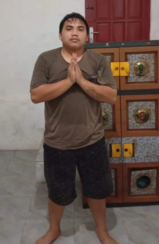 
					Inilah klarifikasi Haris (Staf Desa) Desa Wanasalam kepada awak Media terkait video Virall.
