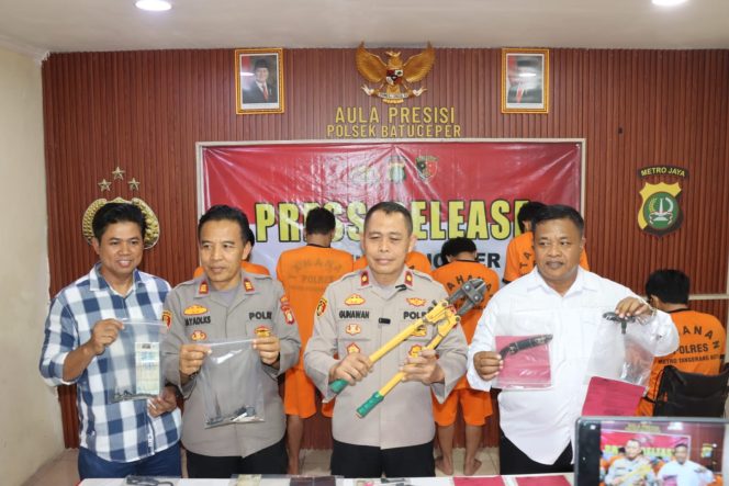 
					Polsek Batuceper Ungkap Kasus Curanmor, Empat Pelaku Residivis Dibekuk*