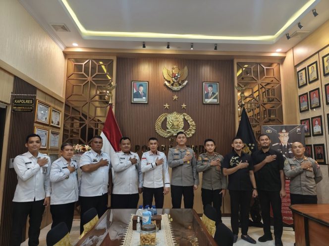 
					Tingkatkan Sinergisitas, Kalapas Kunjungi Polres Jember