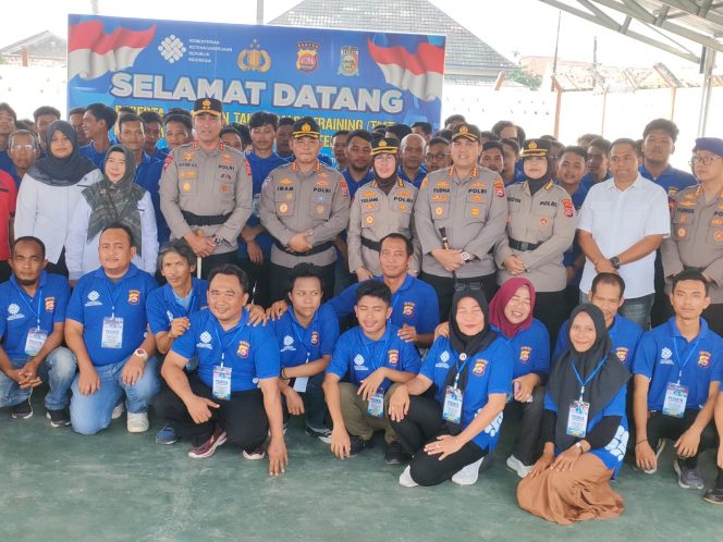
					Langkah Humanis Polri: Kapolda Banten Hadir di Balai Poliran, Berikan Harapan Melalui Pelatihan Vokasi Unggulan*