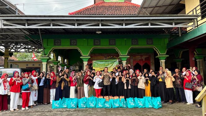 
					Peringati HUT ke-80 RI, Lapas Jember Salurkan Bantuan Sosial di Panti Asuhan