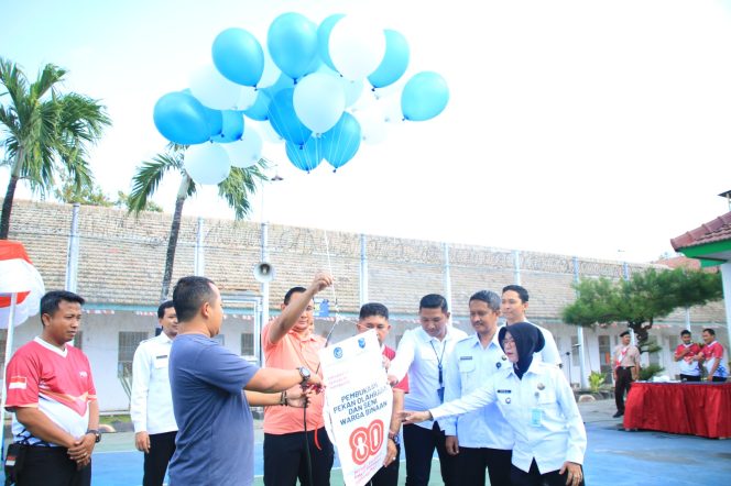 
					Semarakkan HUT Kemerdekaan RI, Kalapas Banyuwangi Buka Pekan Olahraga Bagi Pegawai dan Warga Binaan