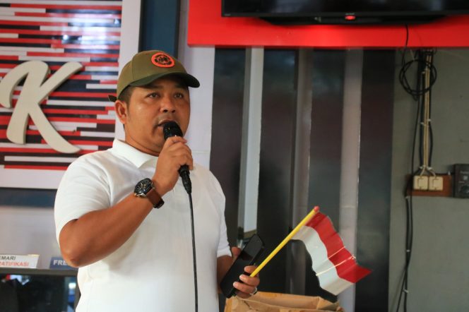 
					Sambut HUT Ke-80 Kemerdekaan Republik Indonesia, Lapas Banyuwangi Gelar Jalan Sehat
