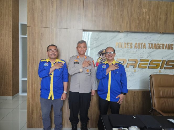 
					Persatuan Wartawan Nasrani(Pewarna) Banten Jajaki Kerjasama dengan Polresta Tangerang