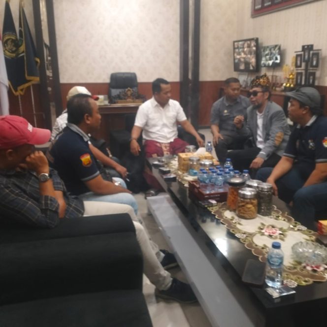 
					Agus Flores Kunjungi Lapas Banyuwangi: Dorong Program Pemasyarakatan dan Asta Cita Presiden Prabowo”