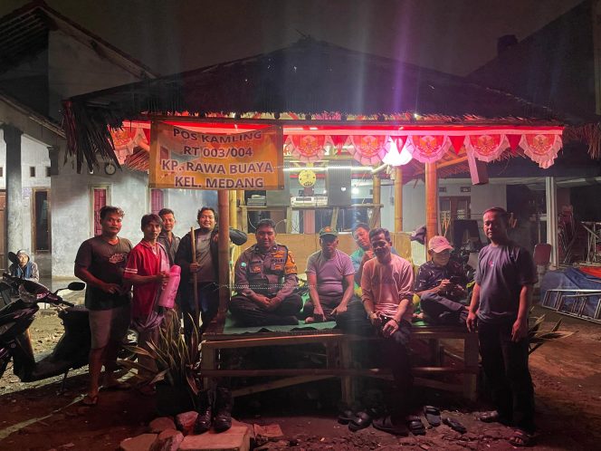 
					Siskamling Terpadu Bersama Unsur 4 Pilar di Wilayah Polsek Pagedangan