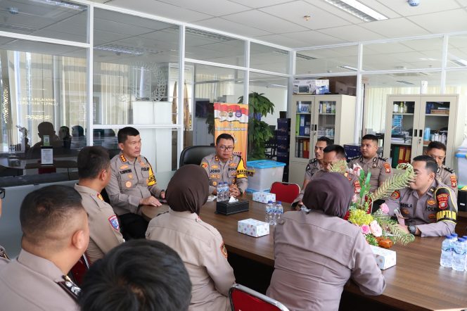 KAPOLRESTA BANDARA SOETTA IMBAU JAJARAN SPKT DAN PAMAPTA TINGKATKAN PELAYANAN PUBLIK