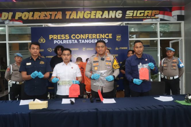 
					Sempat Melawan, Polresta Tangerang Ringkus Dua Pelaku Curanmor Bersenpi