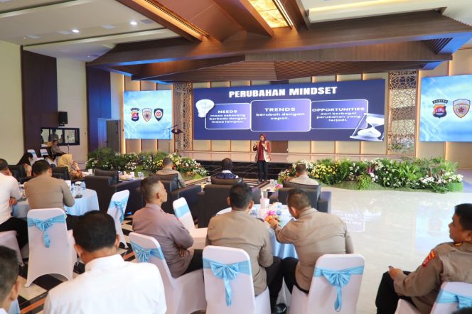 
					Polda Banten Mantapkan Pengembangan SDM Melalui Post Assessment 2025