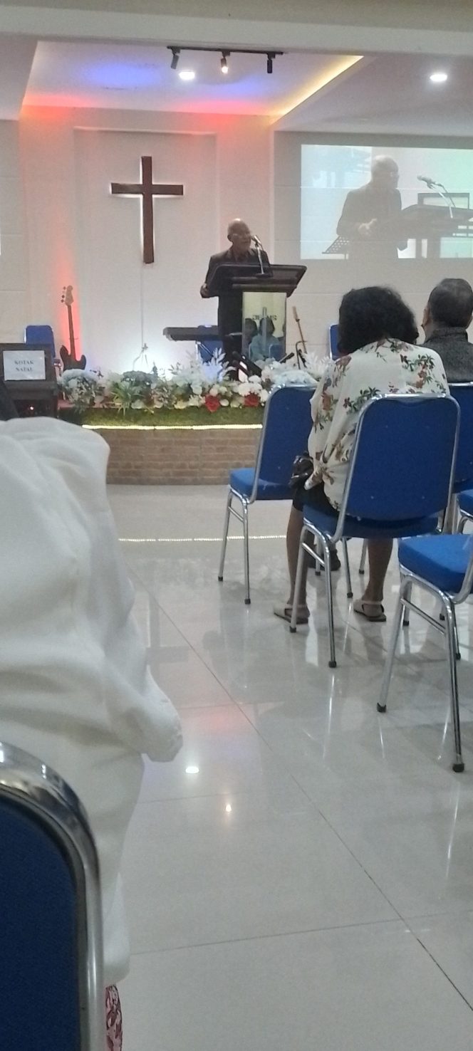 
					Ibadah Raya Minggu Pertama Bulan November Jemaat Maranatha Sitanala –