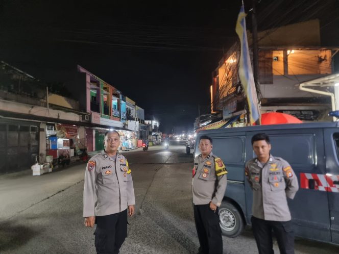
					Polsek Cikupa Gelar Patroli Malam Ops Cipkon Antisipasi Gangguan Kamtibmas