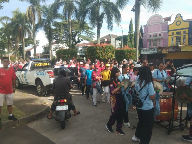 
					Polsek Panongan Amankan Kegiatan Jalan Santai Kebangsaan HUT ke-19 Paroki Citra Raya Gereja St. Odilia*