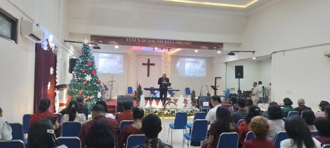 
					Damai Sukacita Natal POUK Maranatha Sitanala Bersama Polsek Neglasari