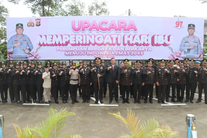 
					Hari Ibu ke-97, Kapolresta Tangerang: Perempuan Miliki Peran Strategis Bentuk Karakter Bangsa*