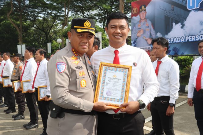 
					Ungkap Kasus Pembunuhan hingga Ranmor, Polsek Cikupa Raih Sejumlah Penghargaan