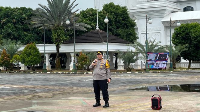 
					Polda Banten Gelar Apel Pengamanan Aksi Unjuk Rasa Aliansi Buruh KSPI di KP3B*
