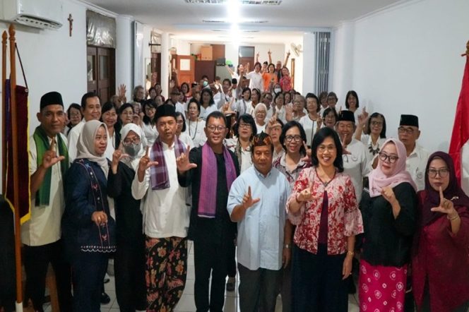 
					“Mengenal Sekolah Lansia”