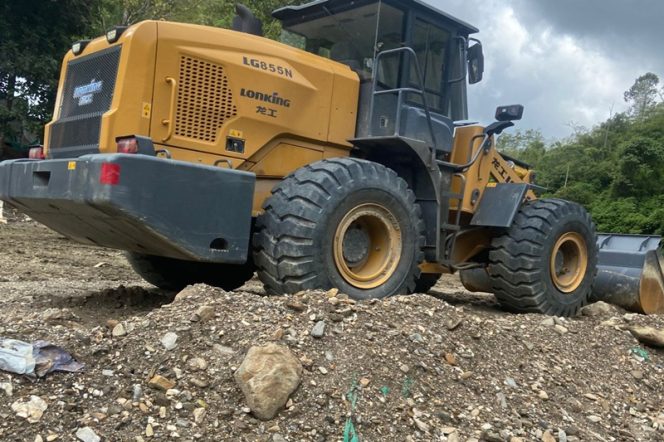 
					Gubermur Maluku Diduga Abaikan  Intruksi Presid Aktivitas Illegal PT.Ham dan  PT.Tri M