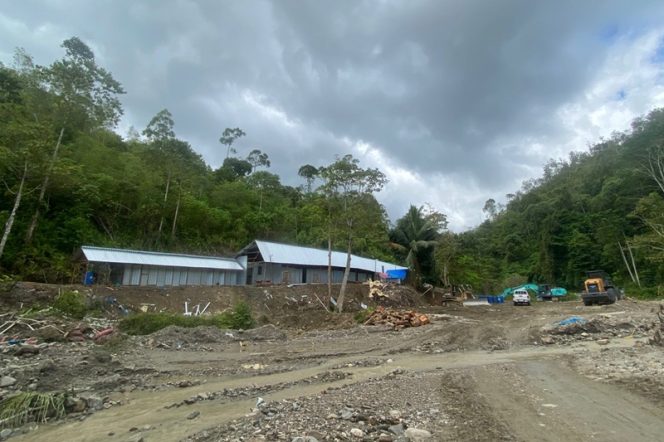 
					Pemerintah Tak berdaya Hadapi Broker Tambang Ilegal