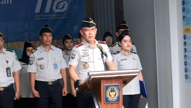 
					Peringatan Harkitnas ke-118: Bapas Jakarta Barat Kobarkan Semangat Persatuan dan Nasionalisme