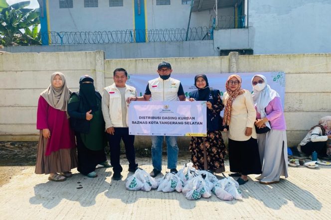
					Baznas Tangsel Sembelih 5 Ekor Sapi dan 54 Kambing di Momen Hari Raya Idul Adha 1447 Hijriah