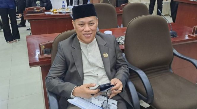 
					Anggota Komisi II DPRD Kota Tangerang, Jusman Said ! Peringatan Hari Lahir Pancasila sejatinya merupakan momentum restorasi nilai, yakni upaya untuk menghidupkan kembali nilai-nilai Pancasila
