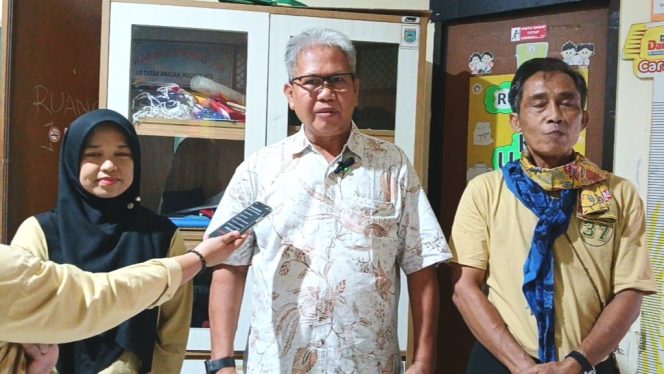 
					Berlangsung Sukses, Tokoh Masyarakat Setempat Apresiasi Gebyar Budaya di UPTD SDN Pondok Kacang Barat 03