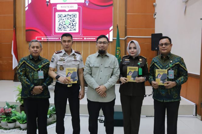 
					Cegah Penyalahgunaan Wewenang, Bapas Jakbar Tanamkan Nilai Anti Korupsi ke Seluruh Jajaran