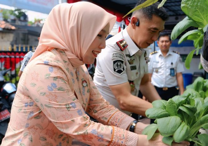 
					Dukung Program Akselerasi Kemenimipas, Bapas Jakbar Kembangkan Pertanian Hidroponik