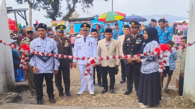 
					PGRI Tanggunggunung Gelar Berbagai Kegiatan,PHBN Hut RI Ke 81