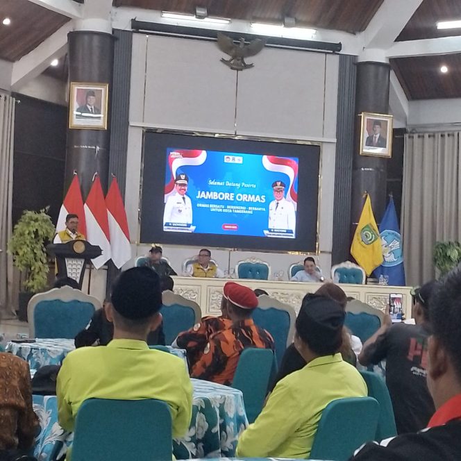 
					Independen Sosial Control ISC Kota Tangerang Hadiri Jambore Ormas se-Kota Tangerang”Wali kota Tangerang ! Drs.H Sachrudin Tekankan pentingnya bersinergi antara Pemerintah dengan Ormas”